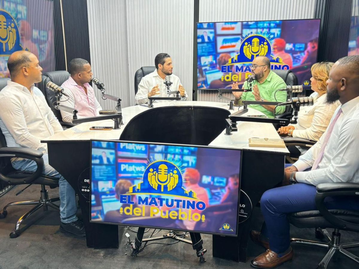 "El Matutino del Pueblo" arranca en La Otra Banda con Alexander Rodríguez como invitado de apertura