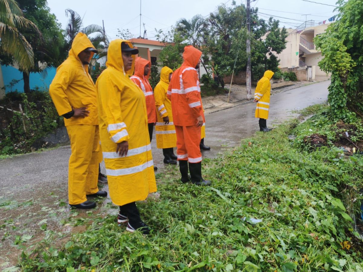 Alcaldía de La Otra Banda supervisa zonas vulnerables y activa plan de prevención ante intensas lluvias